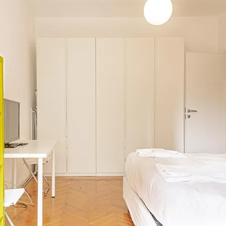 Bnbutler - Casa Lario - Isola District Milan Exterior photo